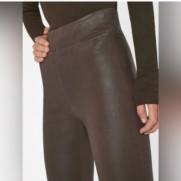 Frame JetSet Crop Mini Boot Cut Jeans in Espresso Coated finish VARIOUS SIZES - Picture 13 of 15